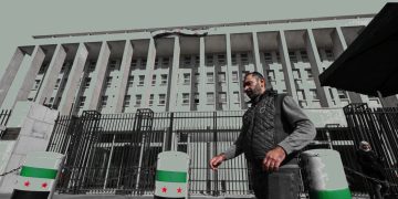 بناء مؤسسات الدولة: معركة سوريا الأخطر