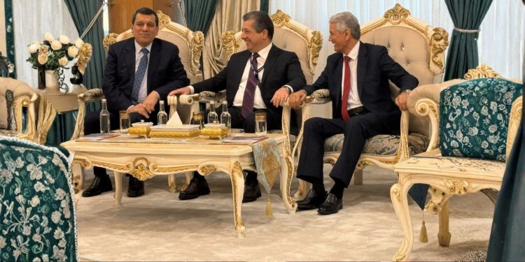 قائد “قسد”: نأمل الانتهاء من تنفيذ اتفاق آذار بحلول نهاية العام