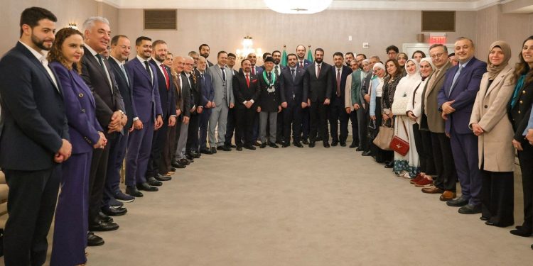 الشرع يبحث مع رئيس لجنة العلاقات الخارجية بمجلس النواب الأميركي إلغاء “قيصر”