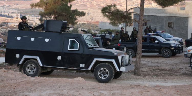 تفكيك خلية تابعة لـ”داعش” شمالي غربي سوريا