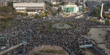 حالة وفاة وعشرات الإصابات في احتفالات دمشق بذكرى سقوط النظام