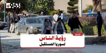 كيف يرى السوريون واقع بلدهم بعد عام على سقوط النظام؟