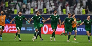 مهرجان أهداف في فوز برشلونة على ريال بيتيس بالدوري الإسباني