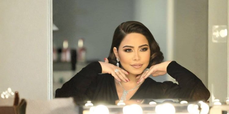 شيرين عبد الوهاب تخسر دعواها ضد المنتج محمد الشاعر