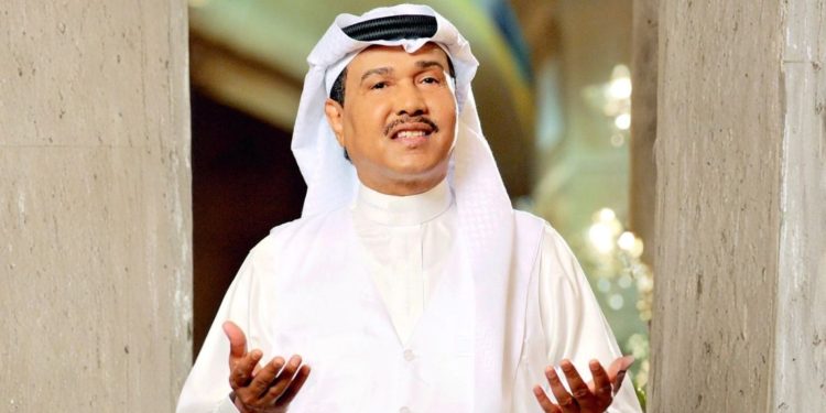 محمد عبده يعيش فرحة عقد قران نجله بدر 