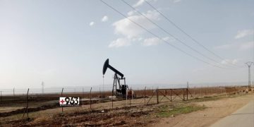 “وود ماكنزي”: سوريا تمتلك احتياطياً يُقدَّر بـ 1.3 مليار برميل نفط مكافئ