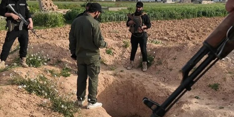الأمن الداخلي يكتشف نفق يمتد من ريف حمص إلى لبنان