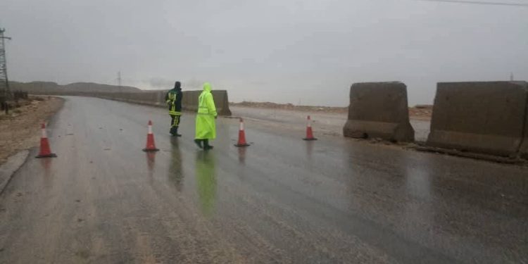 إغلاق عدة طرق في سوريا بسبب الأمطار الغزيرة والسيول