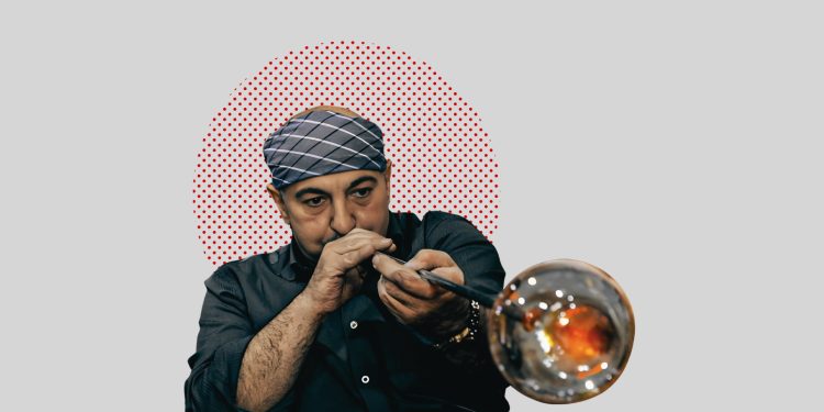 حرفة الزجاج في دمشق: بين التراث والفن الحديث