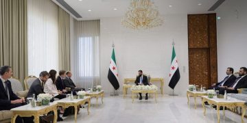 الشرع يستقبل رئيس الأركان الفرنسي في دمشق