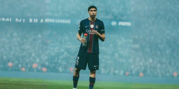 أشرف حكيمي يصبح أول لاعب عربي يتوج بلقب دوري أبطال أوروبا 3 مرات