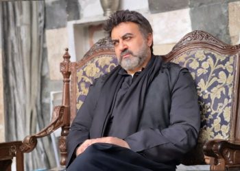 فراس إبراهيم يفند الشائعات حول تدهور وضعه الصحي