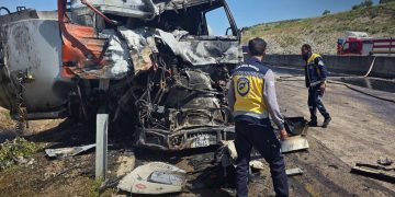 وفاة شخصين وإصابة 15 آخرين في 11 حادث سير بسوريا