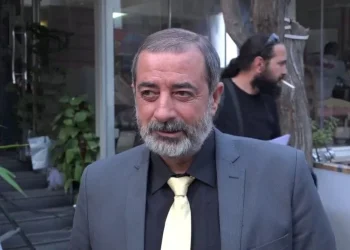 أندريه سكاف يستحضر نزار قباني عبر شخصية “برهوم”