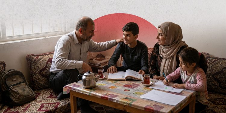 من المنزل.. أثر العائلة في تشكيل المستقبل