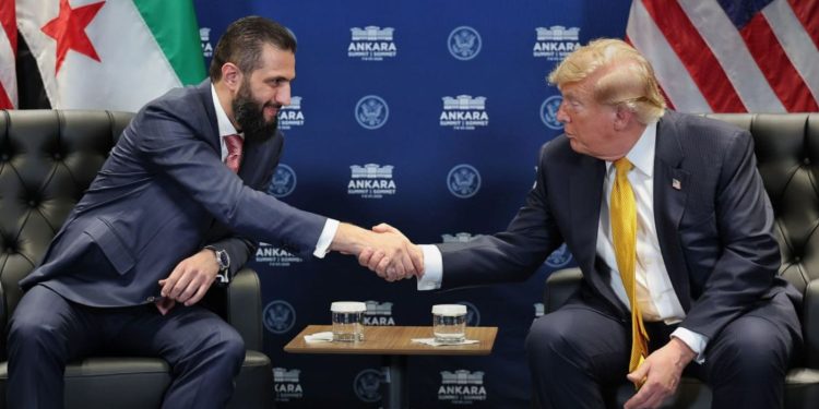 ترامب يبدي رغبة بإزالة سوريا من قائمة الدول الراعية للإرهاب