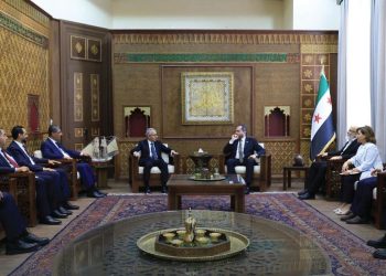 وزارة السياحة السورية: دمشق وبيروت تبحثان إطلاق مسارات سياحية مشتركة وتعزيز التكامل الاقتصادي